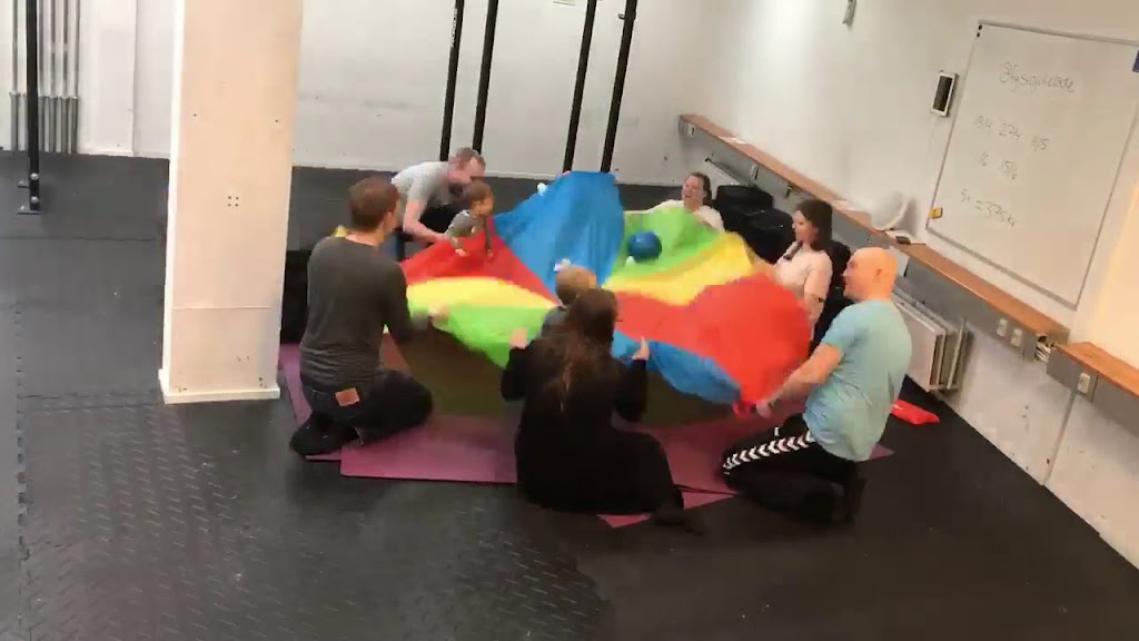 bornefysioterapeut-og-jordemoder-kobenhavn-sansefys-3.jpeg