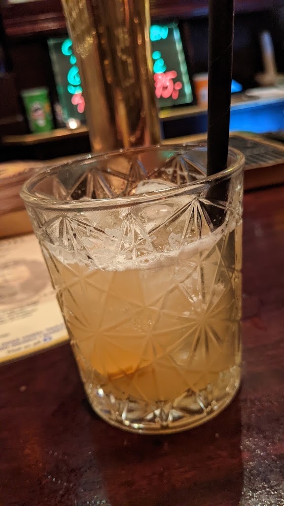 giniz-bar-10.jpeg