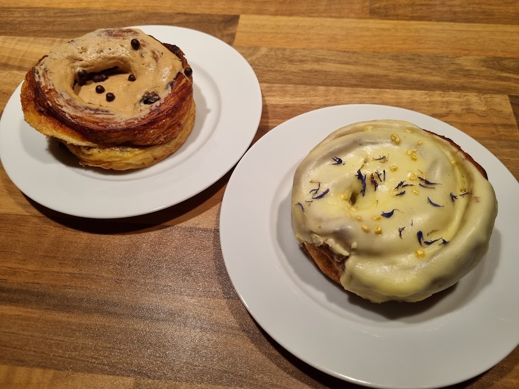 idas-bakery-0.jpeg