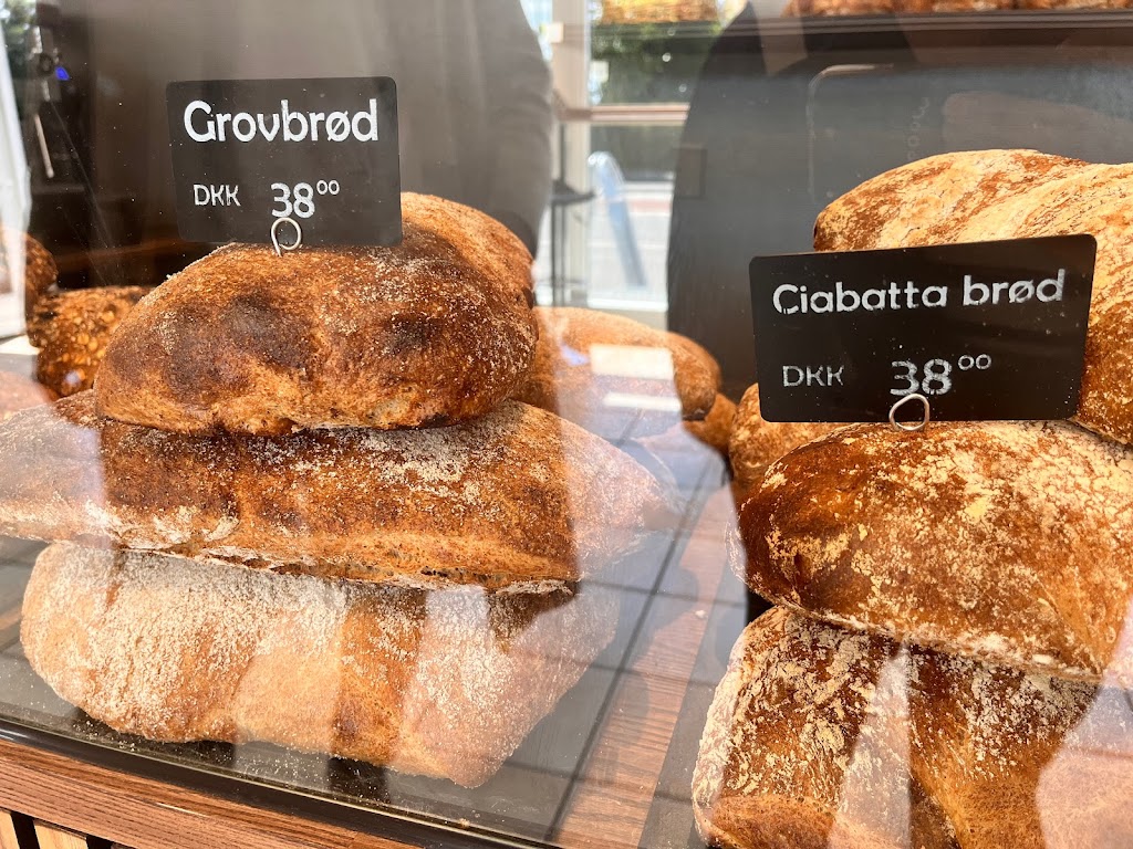 idas-bakery-5.jpeg