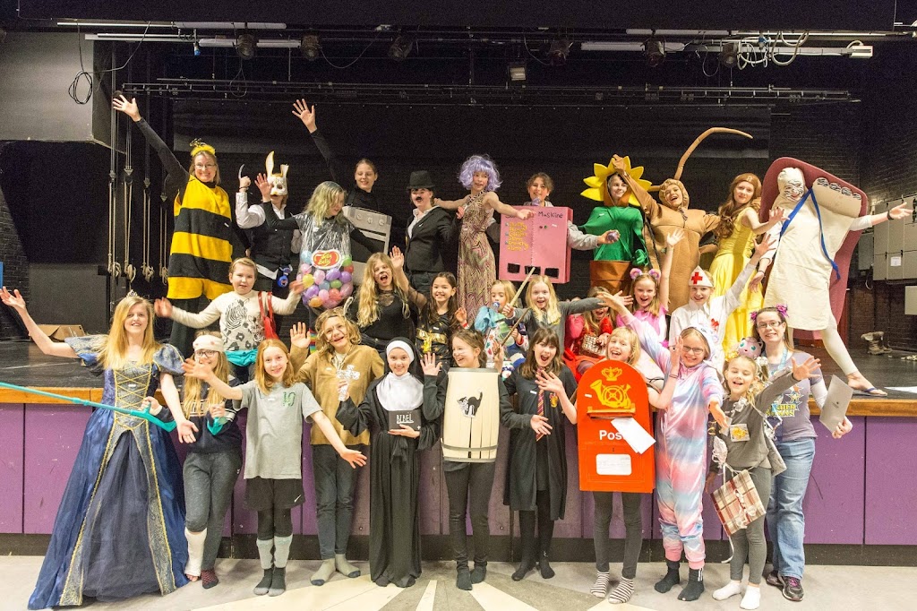 vallensbaek-borneteater-zebragruppen-15.jpeg
