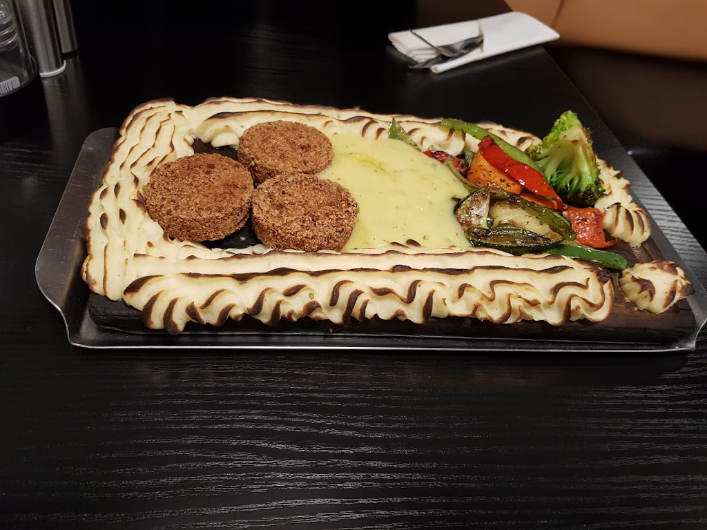 wallenz-restaurant-cafe-14.jpeg