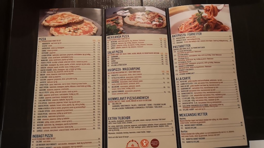 vekso-pizzeria-14.jpeg