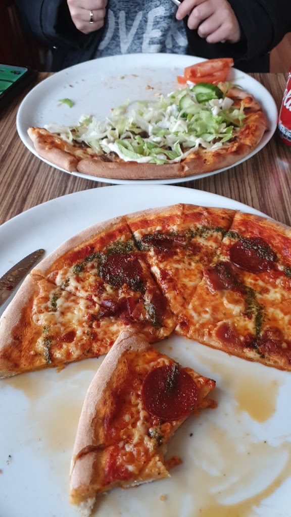 byens-pizzahouse-0.jpeg