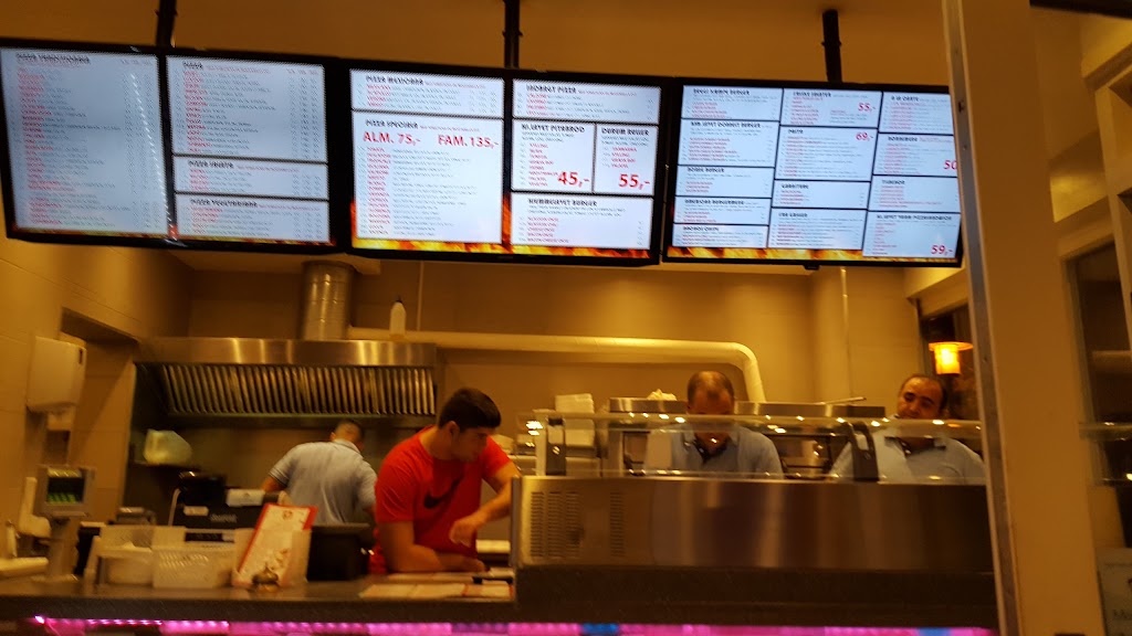 mama-rosa-pizzeria-14.jpeg