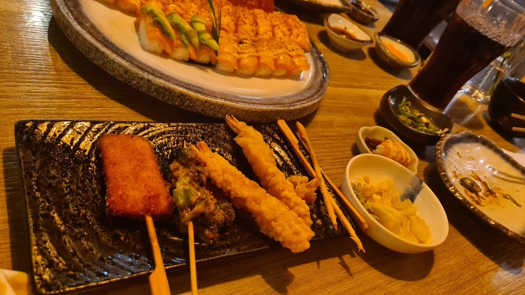 sushi-izakaya-15.jpeg