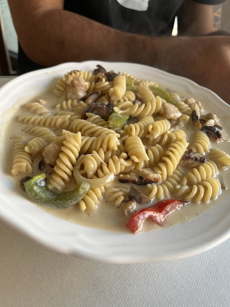 infinity-restaurang-pizzeria-2.jpeg
