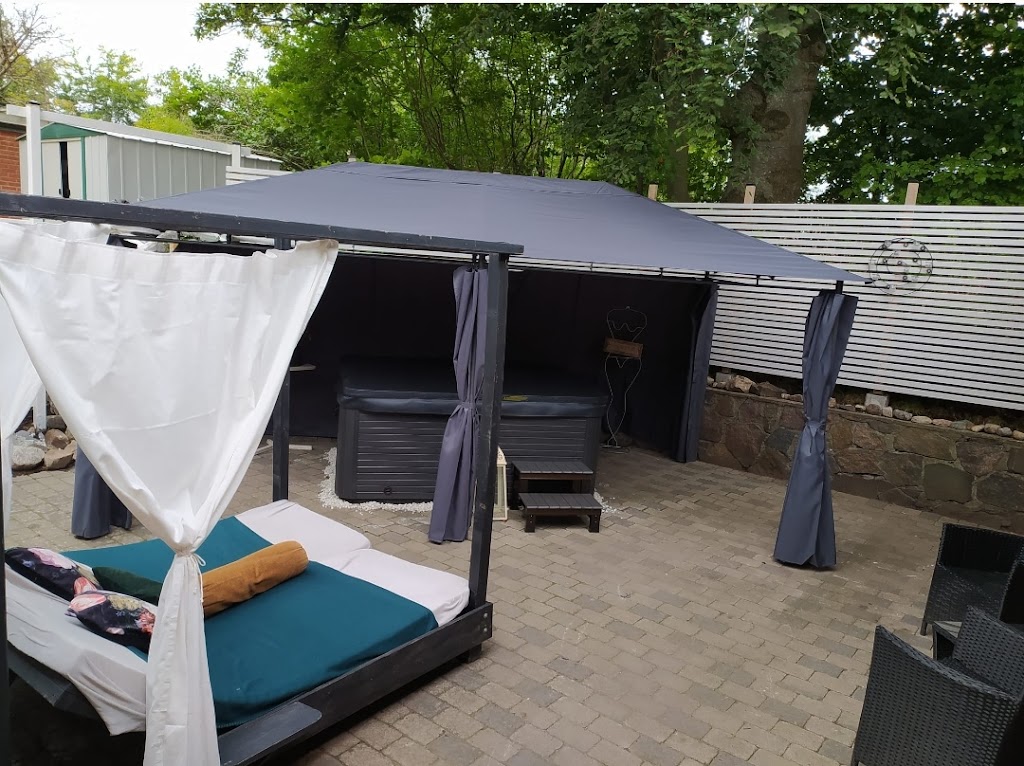 lavender-hudvard-spa-4.jpeg