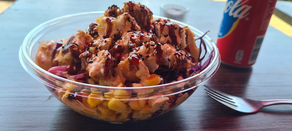 lilys-salads-bowls-2.jpeg