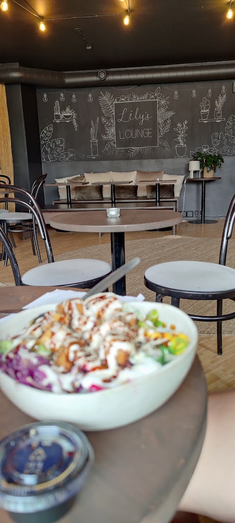 lilys-salads-bowls-7.jpeg