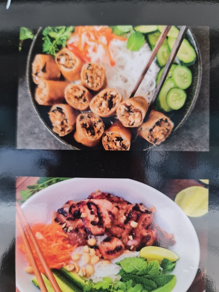 sushi-house-0.jpeg