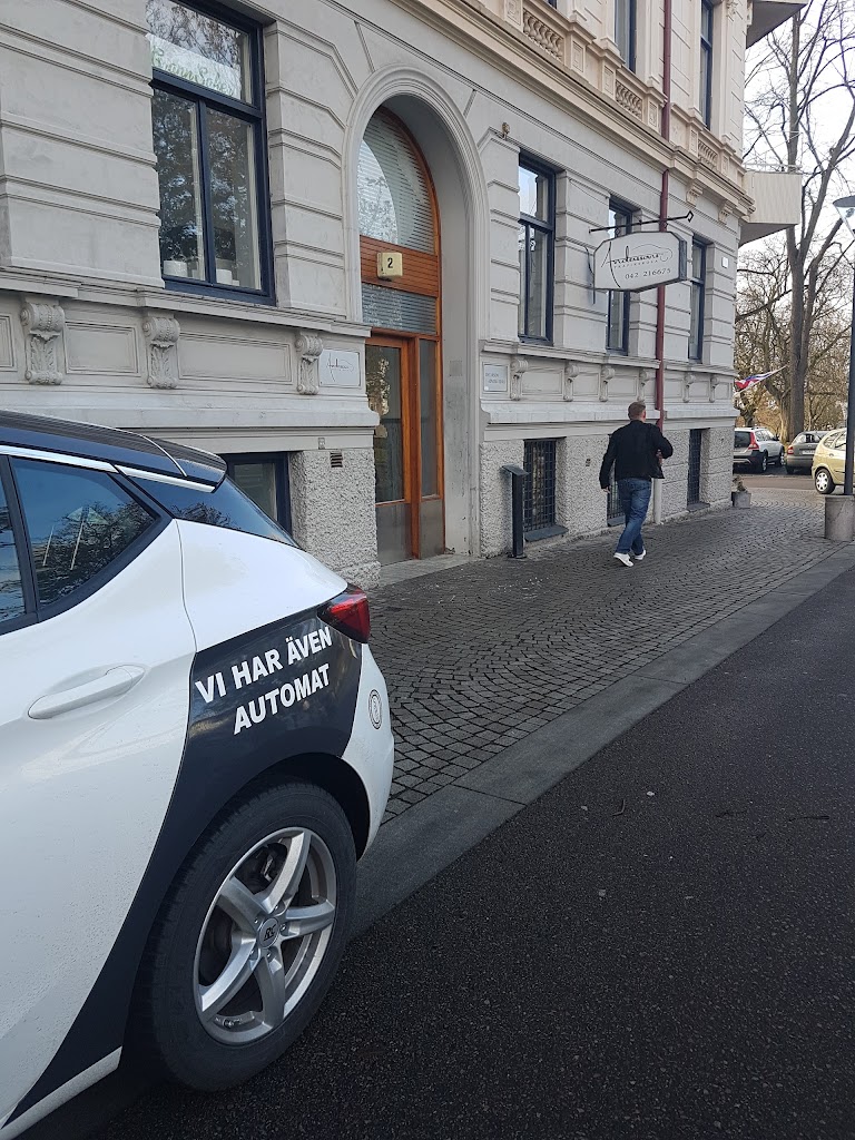 anderssons-traffic-school-5.jpeg