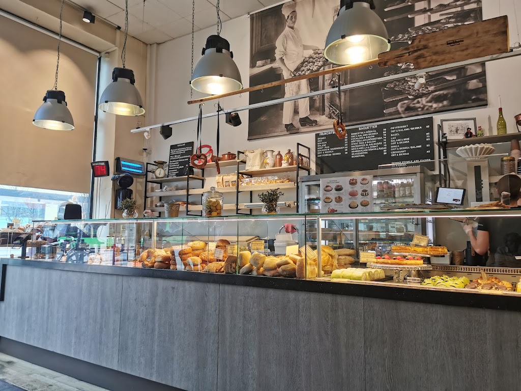 backhaus-bageri-cafe-2.jpeg