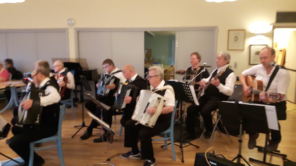 den-gode-herdens-kyrka-10.jpeg