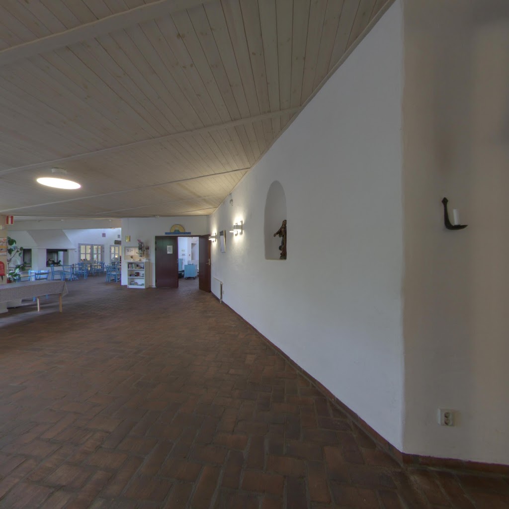 den-gode-herdens-kyrka-3.jpeg