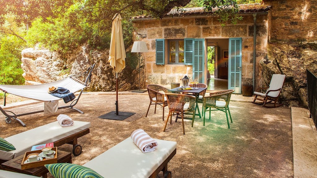 hideaways-resor-16.jpeg