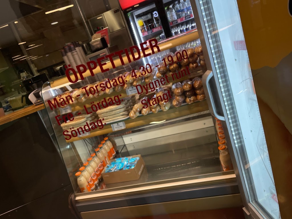 pasta-stationen-4.jpeg