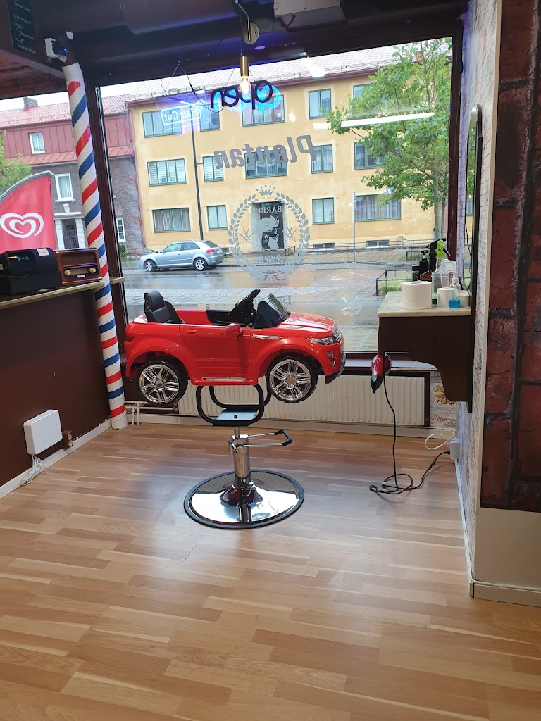 plantan-barbershop-4.jpeg