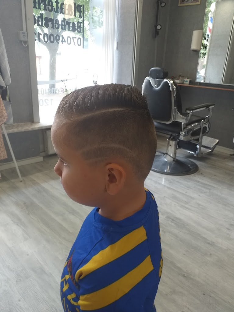 plantering-barbershop-miatorp-1.jpeg