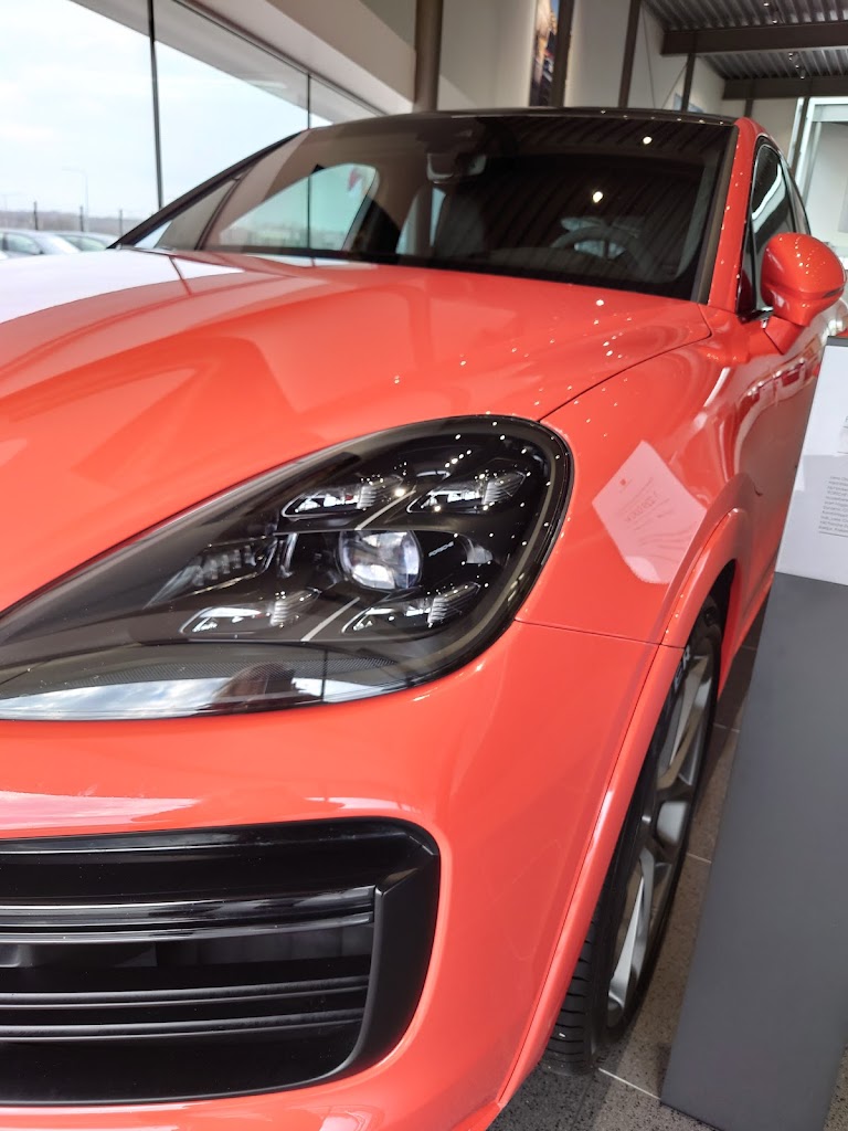 porsche-center-helsingborg-18.jpeg