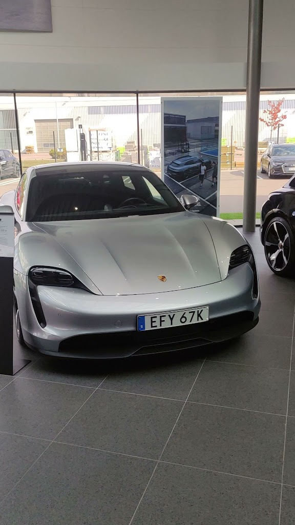 porsche-center-helsingborg-3.jpeg