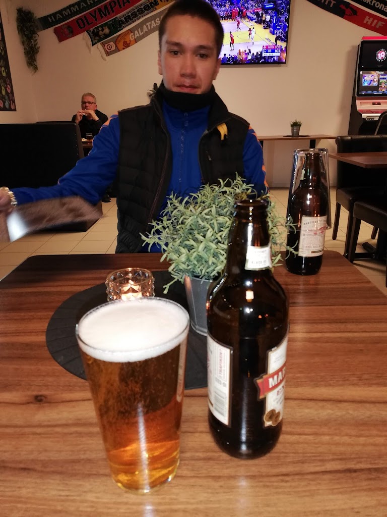rosengardens-pizzeria-14.jpeg