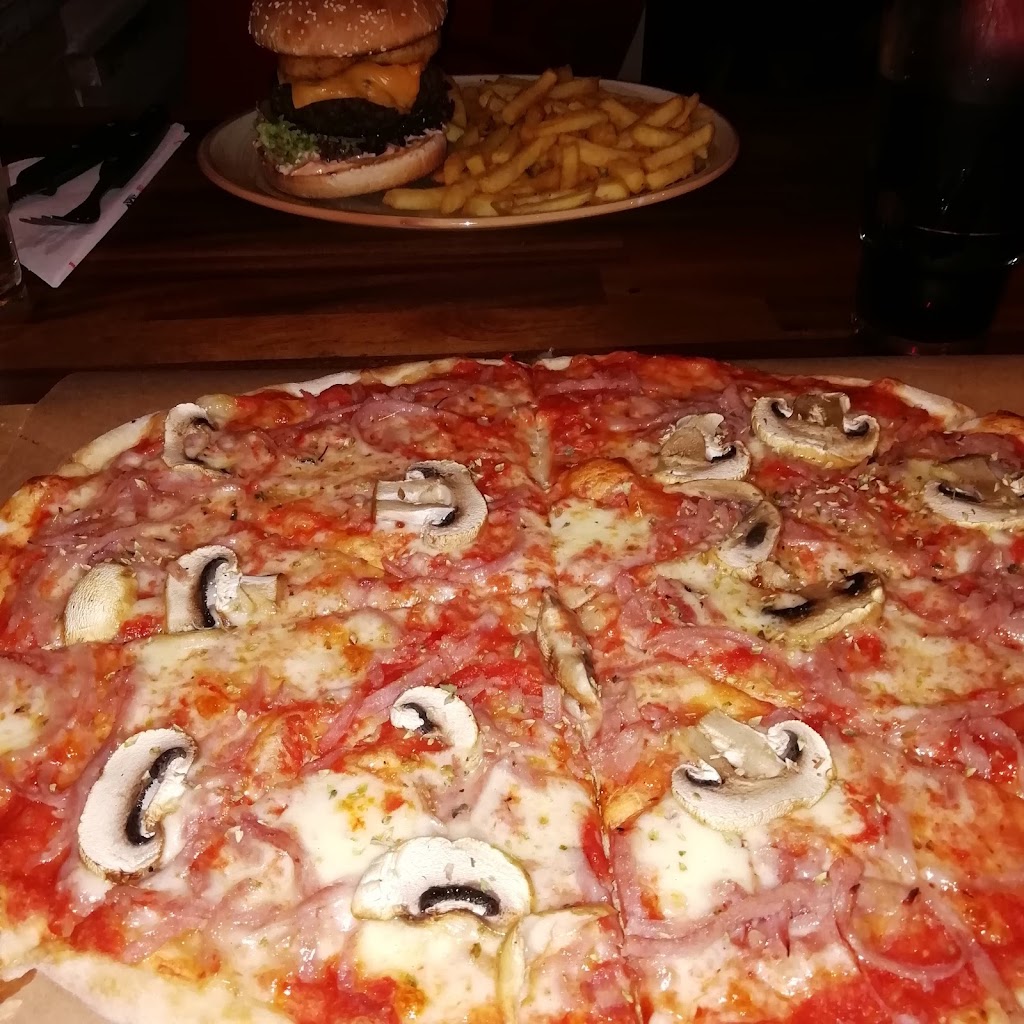 sams-bar-restaurang-0.jpeg