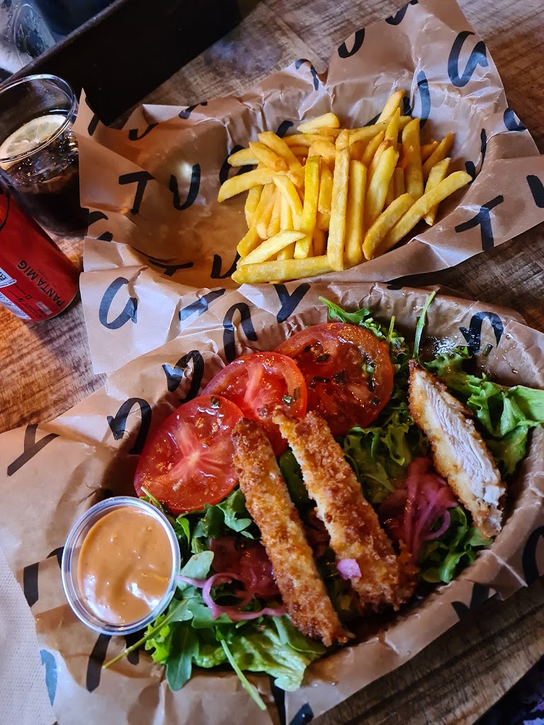 tugg-burgers-11.jpeg