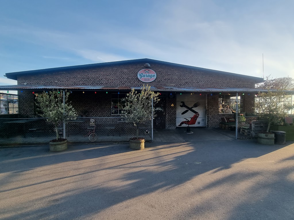 garage-bar-4.jpeg