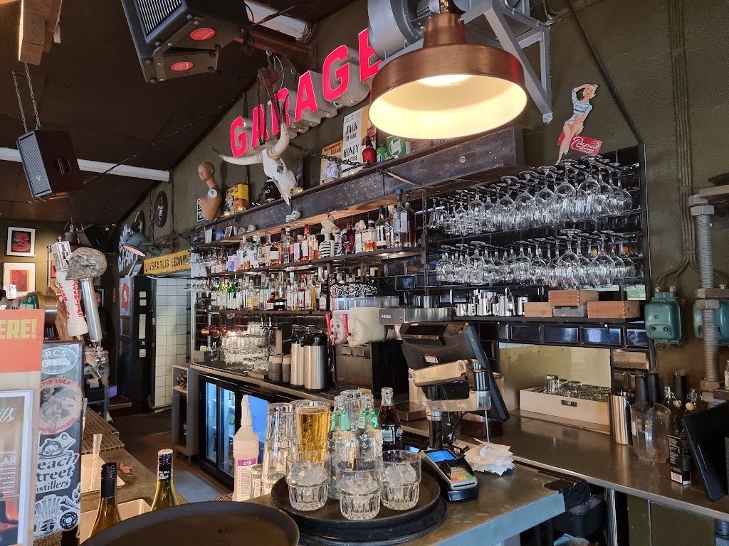 garage-bar-7.jpeg