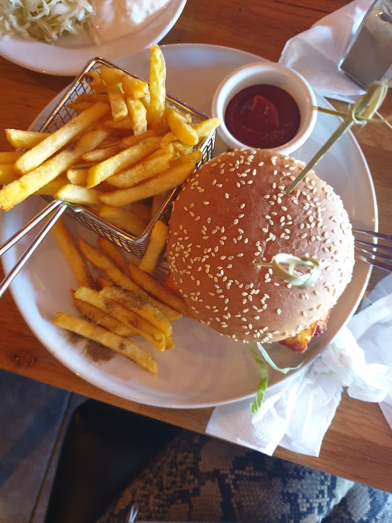 jourpizza-och-aquarius-pub-restaurang-11.jpeg