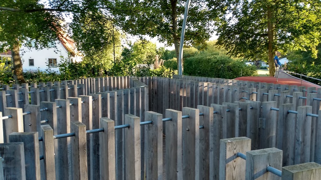 lekplatsen-i-tivoliparken-1.jpeg