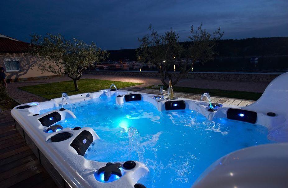spa-o-bad-hoor-pooltak-pooler-bastu-spabad-swimspa-9.jpeg