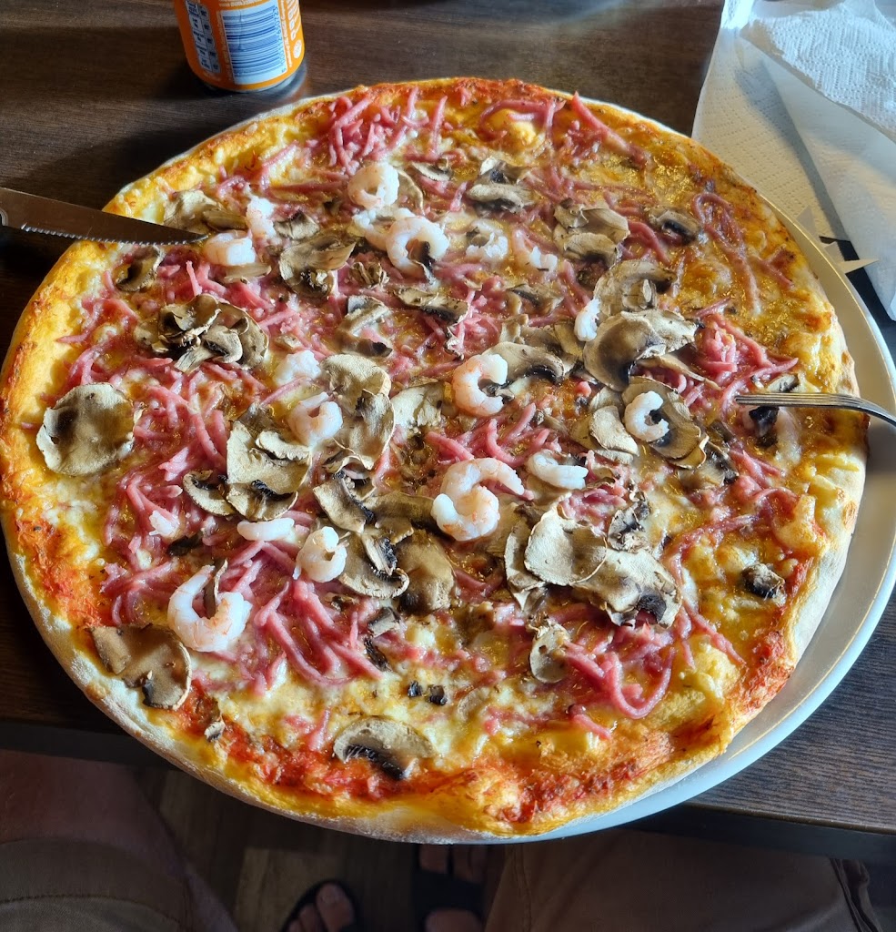 hawaii-pizzeria-laholm-1.jpeg
