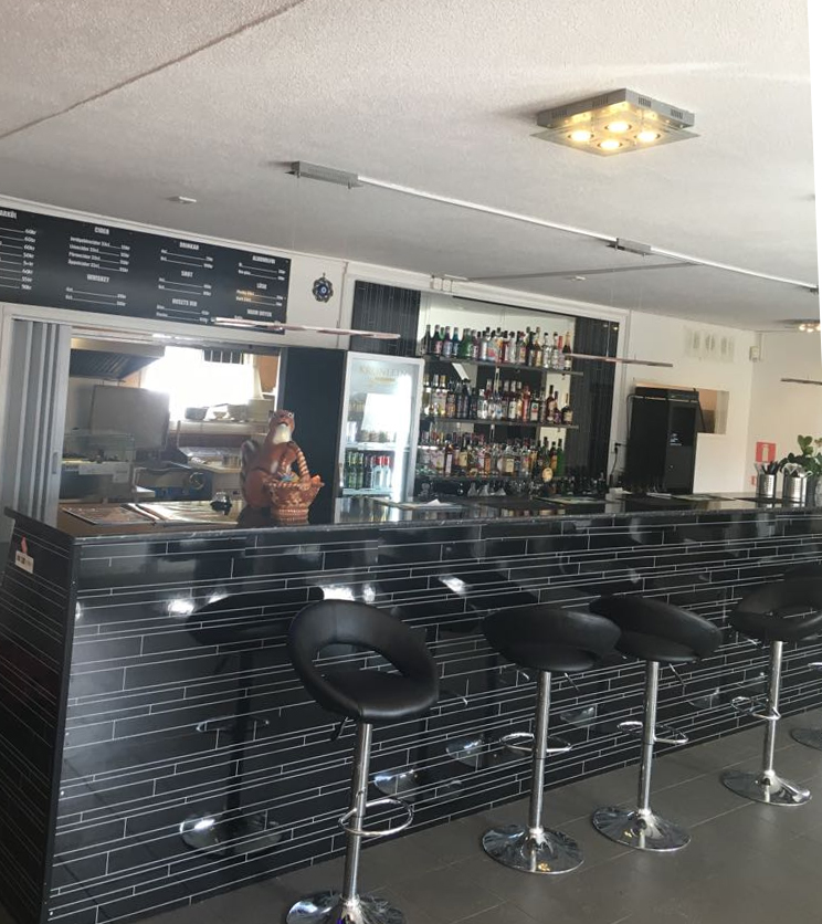 orelids-restaurang-pizzeria-13.jpeg
