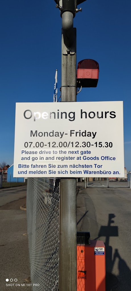 borgwarner-goods-receiving-loading-2.jpeg