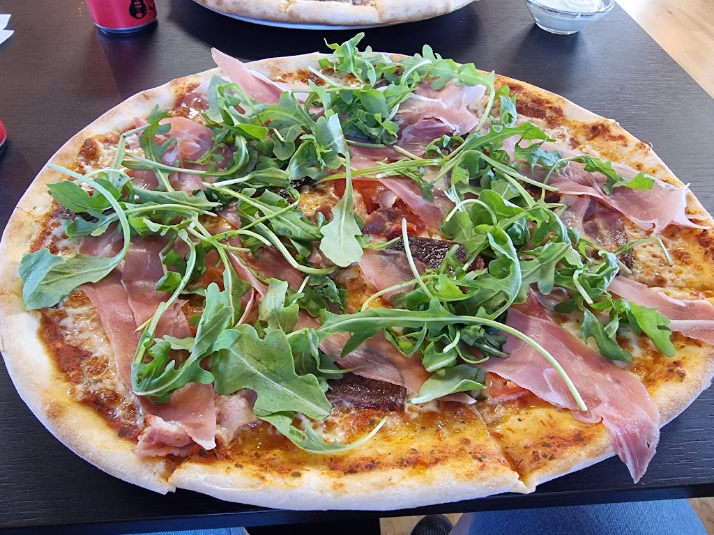 campino-pizzeria-landskrona-6.jpeg