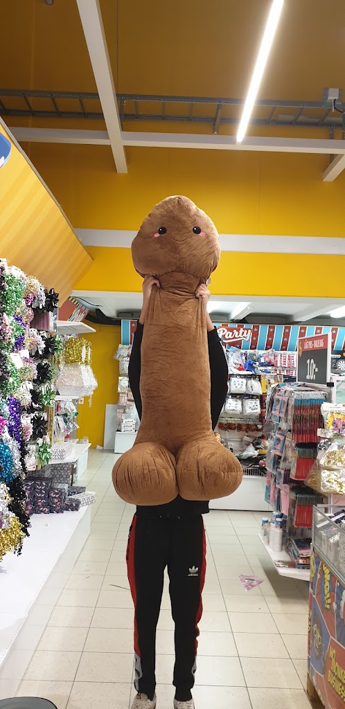 dollarstore-1.jpeg