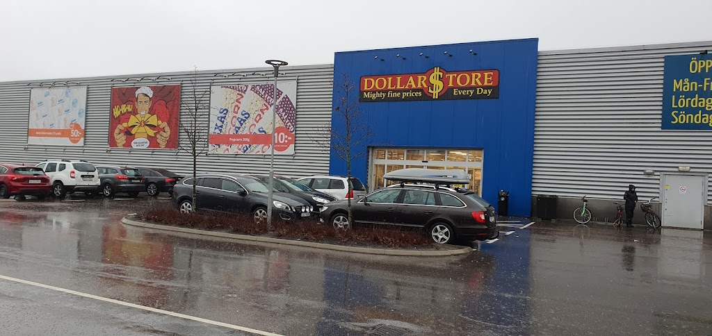 dollarstore-8.jpeg