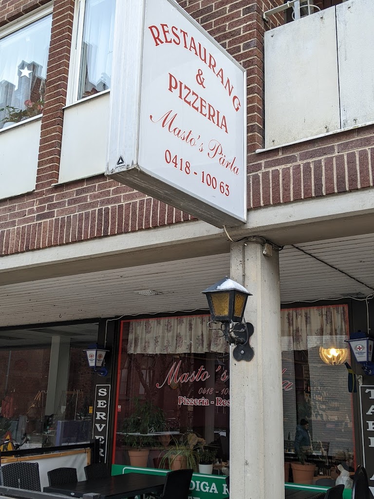 mastos-parla-restaurang-pizzeria-2.jpeg