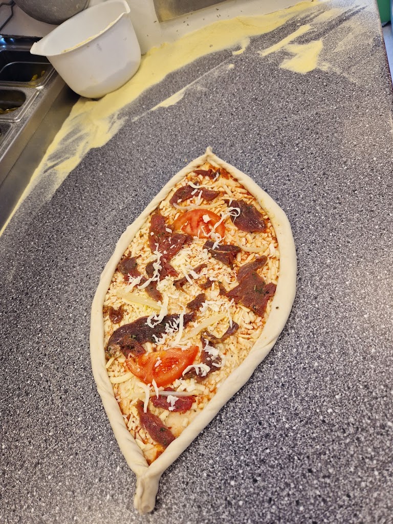 rondell-pizzeria-2.jpeg
