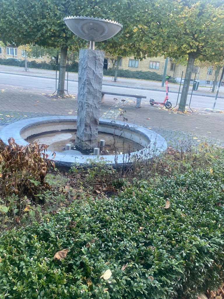 selma-lagerlof-statue-7.jpeg