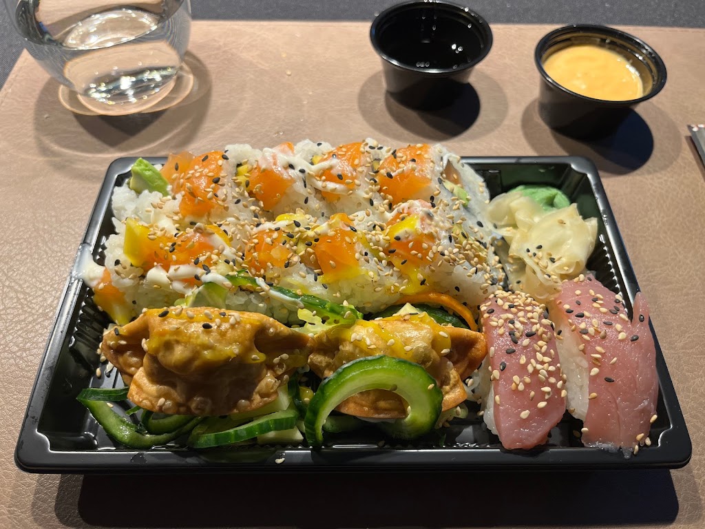 fusion-sushi-11.jpeg