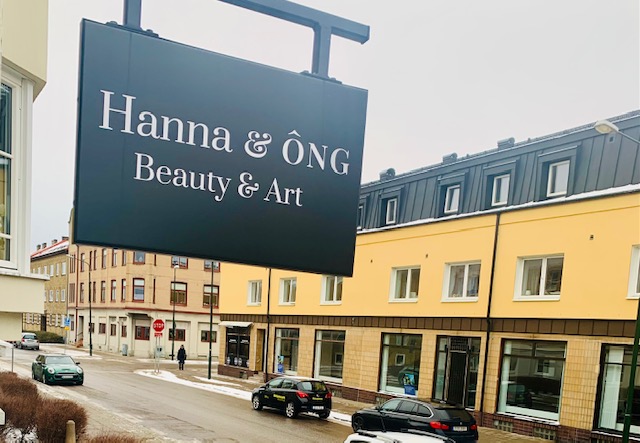 hanna-ong-beauty-art-5.jpeg