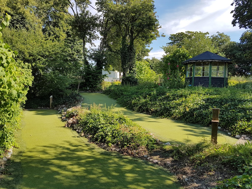 hylliekrokens-golf-center-9.jpeg