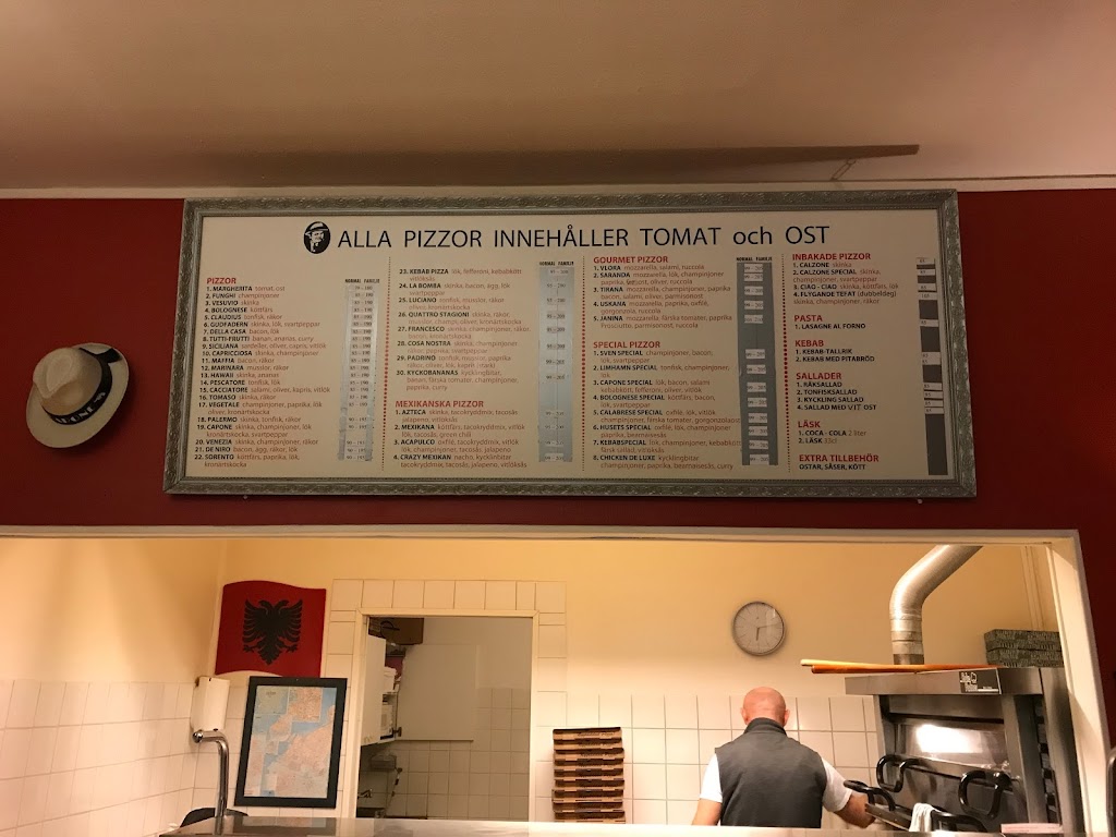 pizzeria-capone-8.jpeg