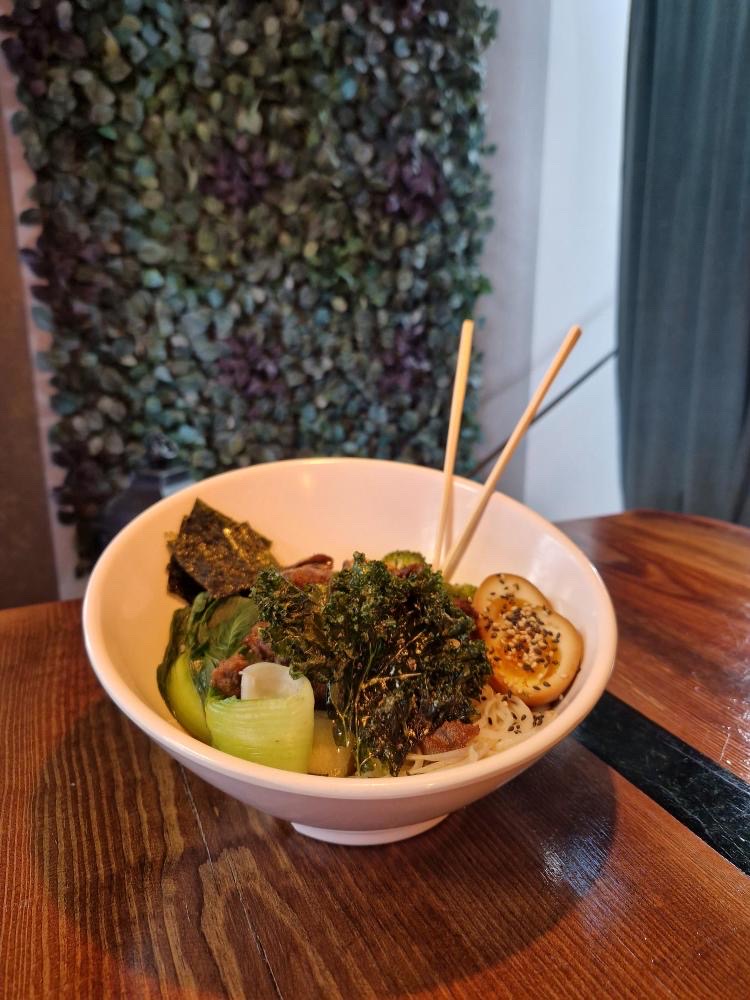 ken-sushi-poke-bowl-7.jpeg