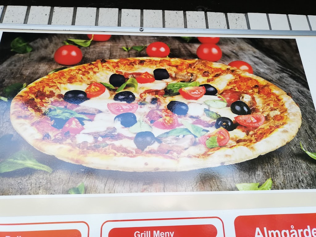 almgardens-pizzeria-2.jpeg