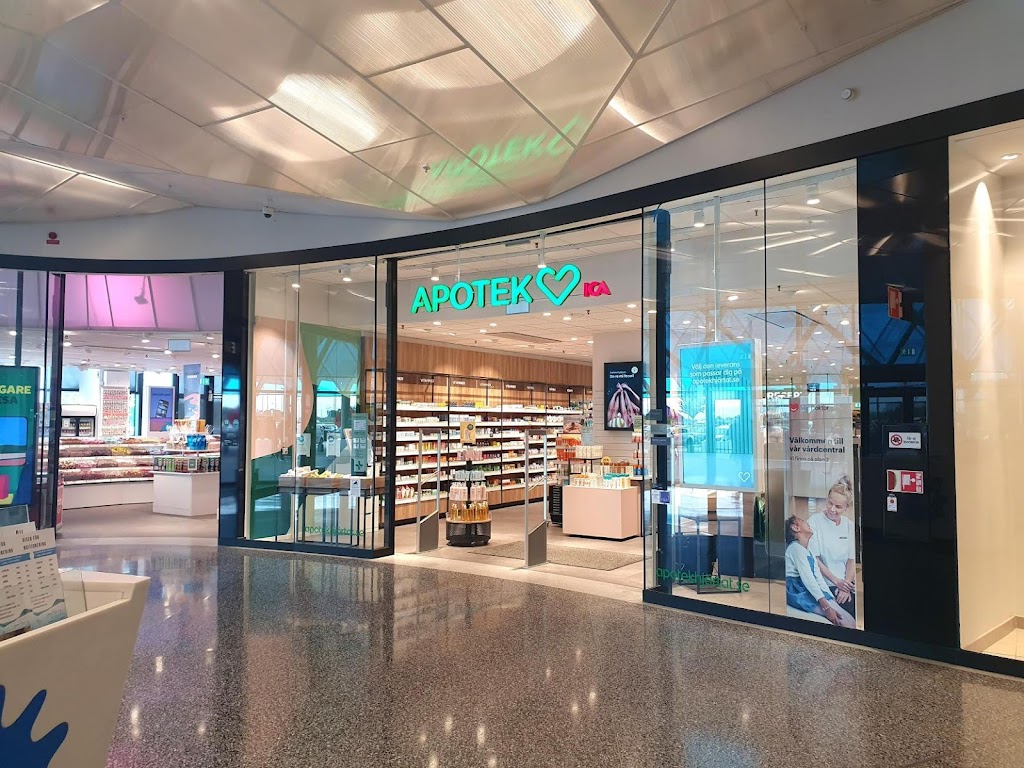 apotek-hjartat-emporia-shoppingcenter-8.jpeg