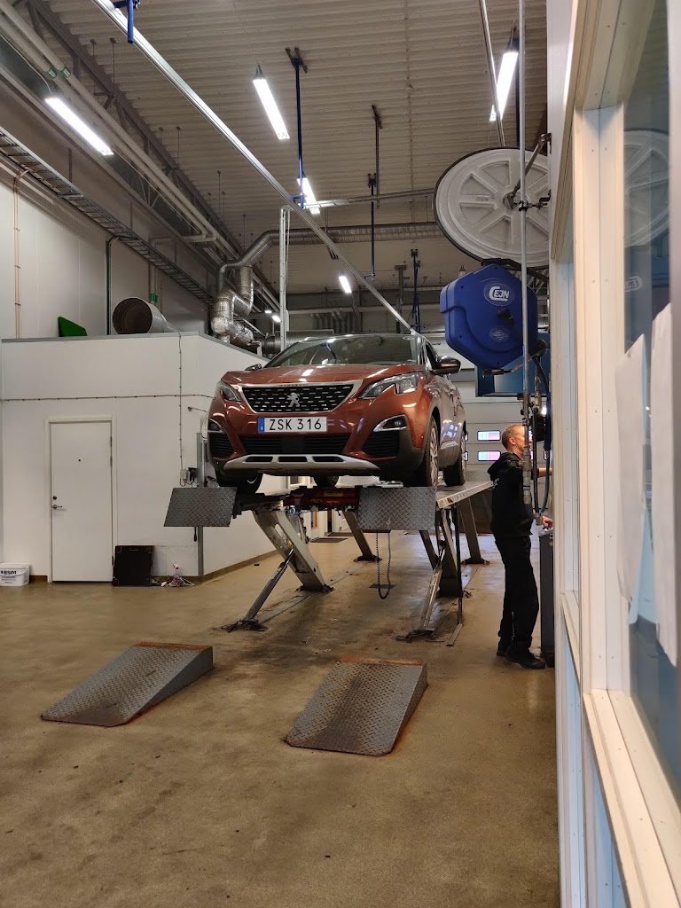 carspect-bilbesiktning-malmo-lockarp-5.jpeg